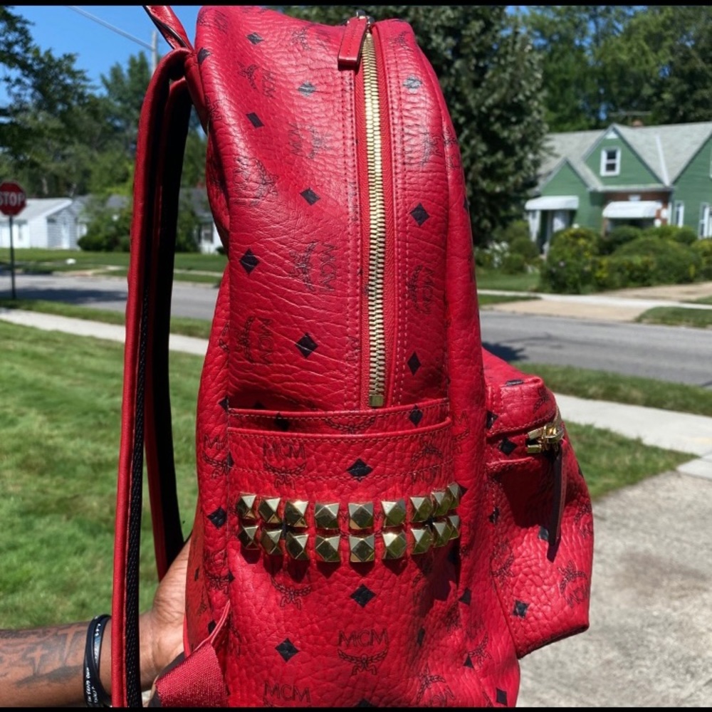 Red MCM Stark Backpack - Picture 2 of 5